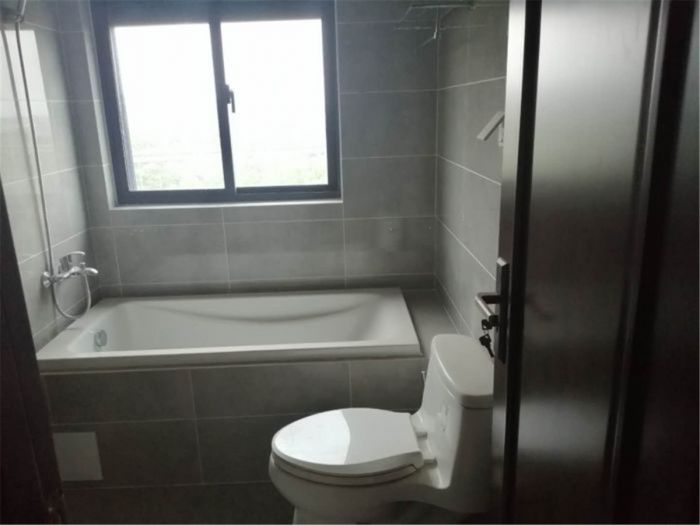 远创樾府 4室2厅2卫 130m&sup2;