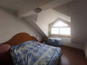 朝晖花园 3室2厅2卫 135m&sup2;