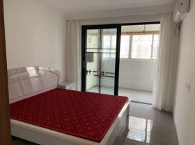 城港花苑 1室1厅1卫 58m&sup2;