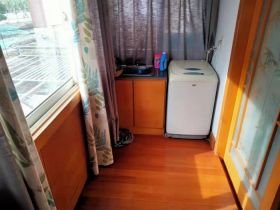光明东村 4室2厅2卫 143.9m&sup2;