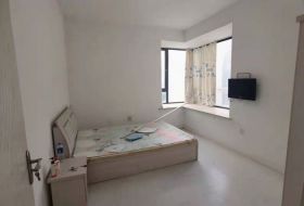 中南世纪城北区 3室2厅2卫 150m&sup2;