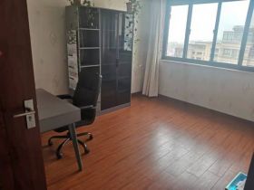 和融•优山美地名邸 5室3厅2卫 249m²
