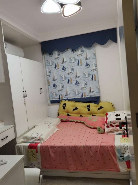 华能大厦 2室1厅1卫 68m&sup2;