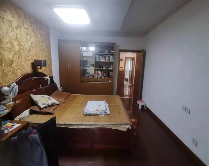 天都花苑 2室2厅1卫 82.50m&sup2;