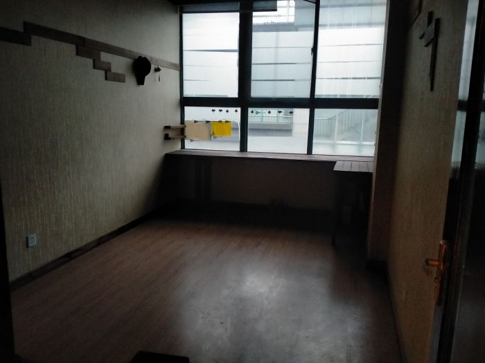 名都广场 1室1厅1卫 98m&sup2;