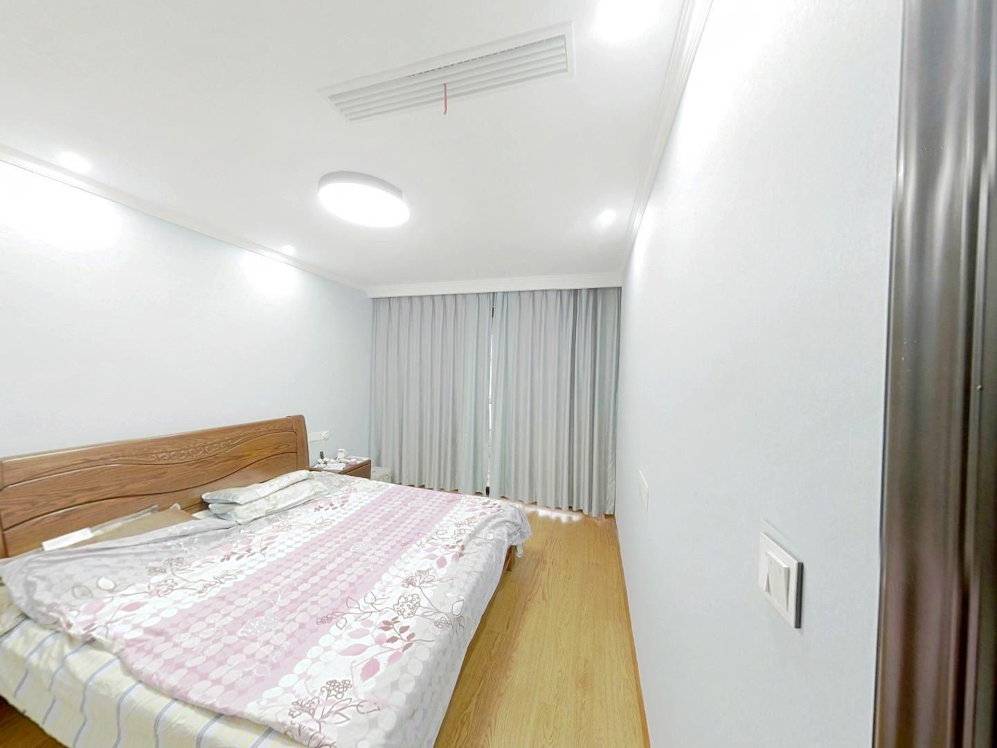 江海佳苑 6室2厅2卫 184.34m&sup2;