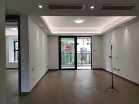 中海上东区 3室2厅2卫 126.00m&sup2;