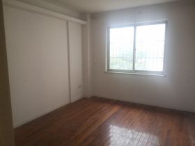 友谊公寓 3室2厅2卫 219m&sup2;