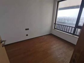春风南岸东园 3室2厅1卫 96m&sup2;