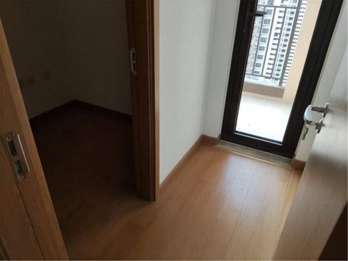 绿地新里城 3室2厅2卫 115.8m&sup2;