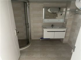 奥特莱斯 3室1厅1卫 42.5m&sup2;
