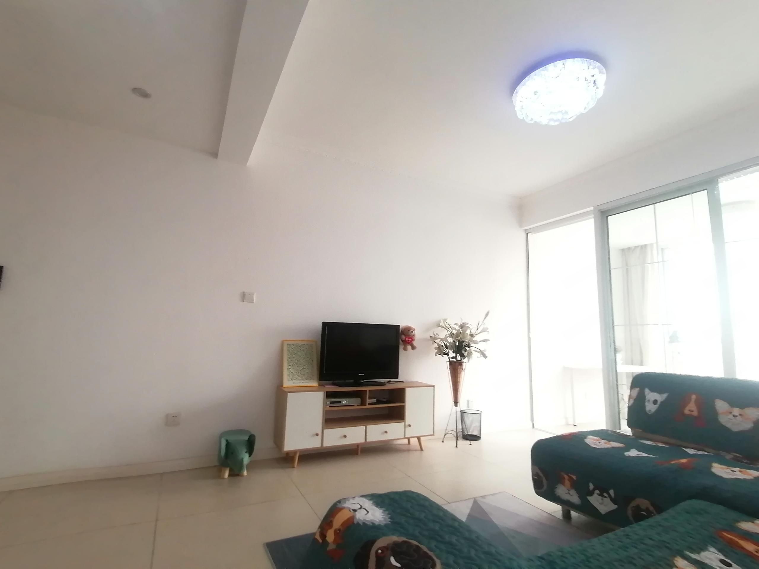 中南世纪花城二期 1室2厅1卫 70.26m&sup2;