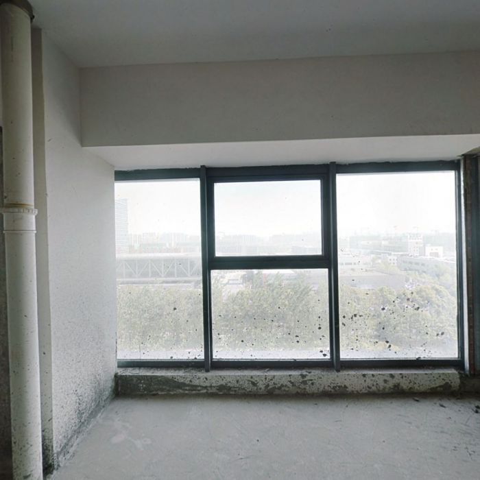 天空之城 8室8厅4卫 300m&sup2;