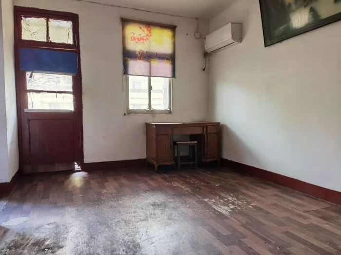 青年路新村 2室1厅1卫 49.5m&sup2;