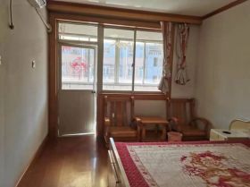 新城东苑 3室1厅1卫 73.5m&sup2;