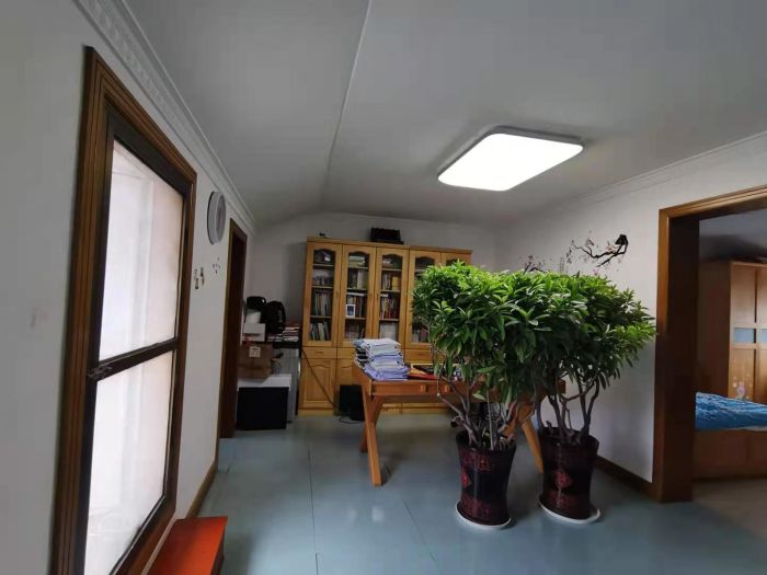 天都花苑 4室2厅2卫 141.3m&sup2;