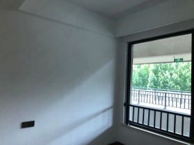 春风南岸东园 3室2厅1卫 96m&sup2;
