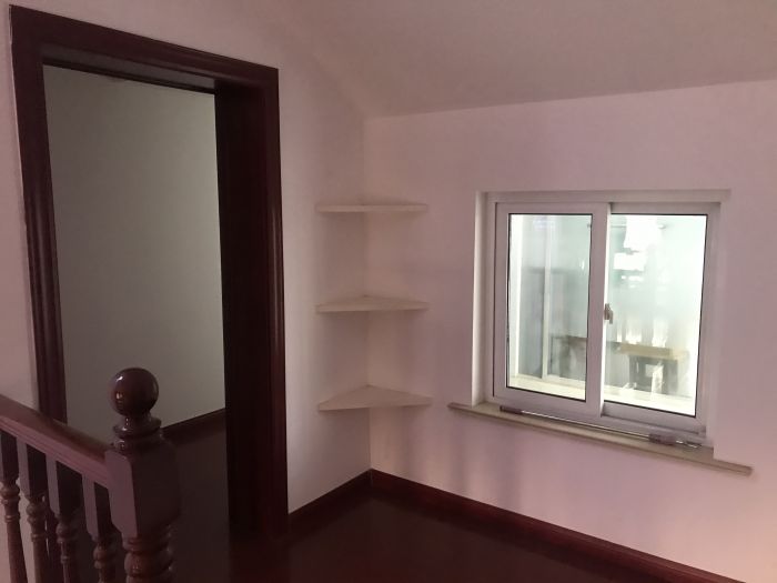 通明花苑 3室2厅2卫 115m&sup2;