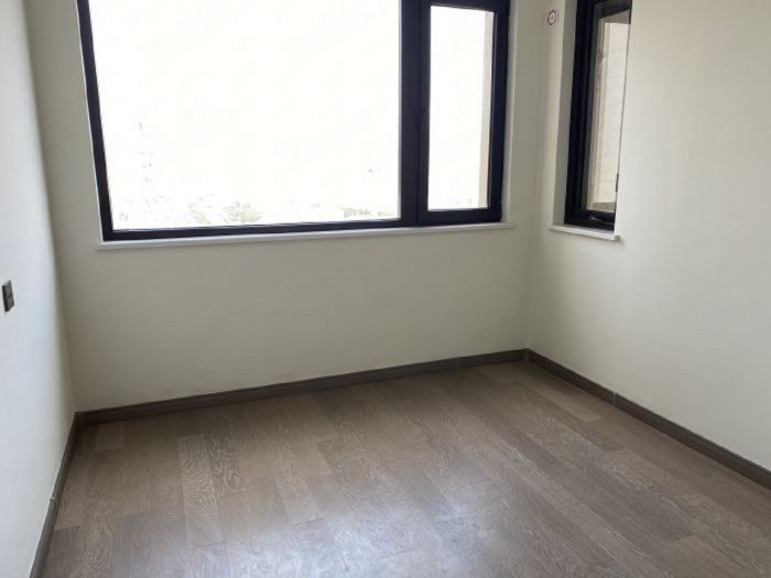 万科有湖（翡翠心湖） 4室2厅2卫 148m&sup2;