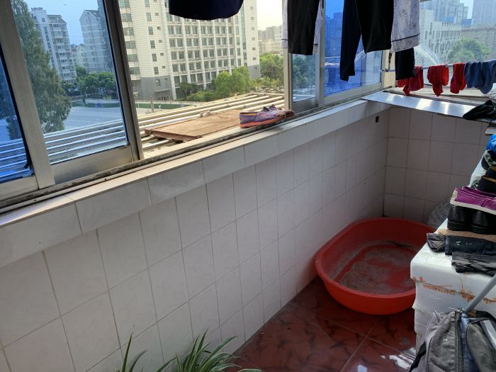 城南小苑 2室1厅1卫 73m&sup2;