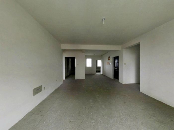 江景花园 3室2厅2卫 144m&sup2;