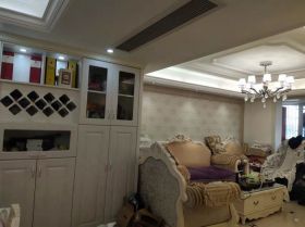 紫东花苑 4室2厅1卫 128m&sup2;