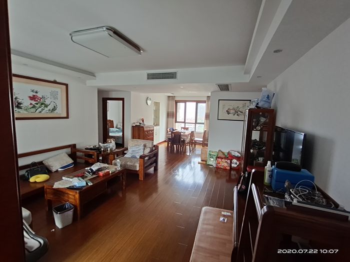 金鼎湾花园 3室2厅2卫 150m&sup2;