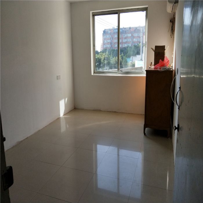 汇园 3室1厅1卫 72m&sup2;