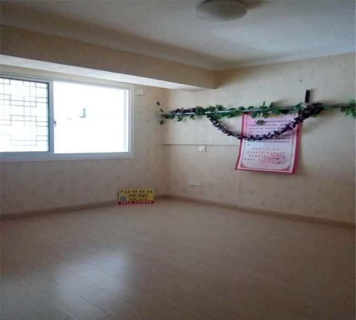 金海岸国际广场 2室1厅1卫 102m&sup2;