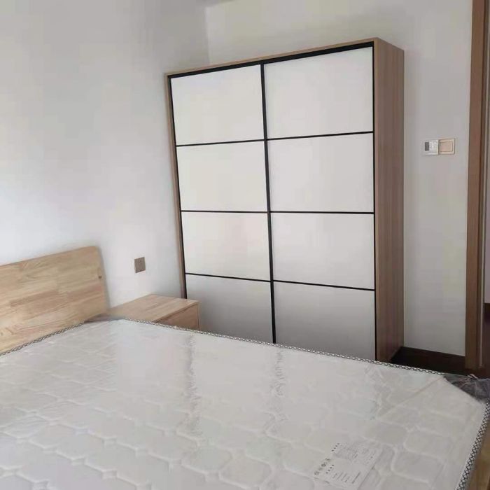 雍华府 3室2厅2卫 114m&sup2;