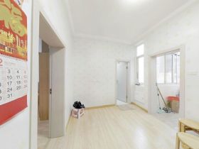 易家桥新村 2室1厅1卫 58m&sup2;