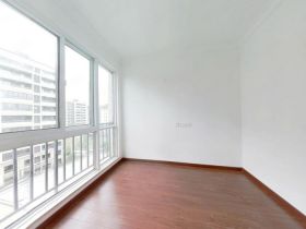 雍锦澜湾 3室2厅1卫 114m&sup2;