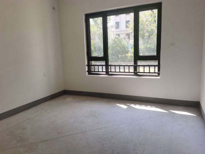 中海铂樾府 5室2厅1卫 210.00m&sup2;