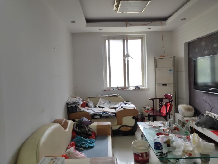 天山花苑 2室2厅1卫 98m&sup2;