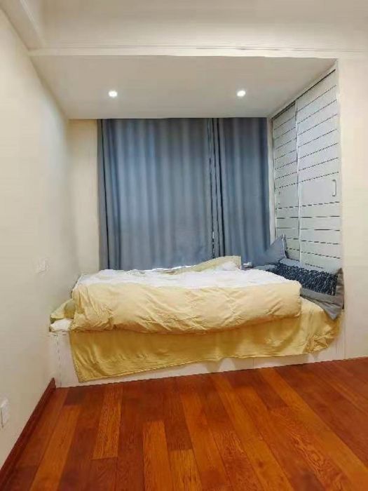 冠城大通棕榈湾 4室2厅2卫 160m&sup2;