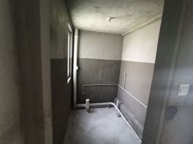 五洲翡丽湾 3室2厅1卫 122m&sup2;