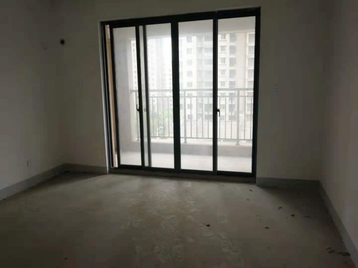 江景国际家园 3室2厅2卫 145m&sup2;