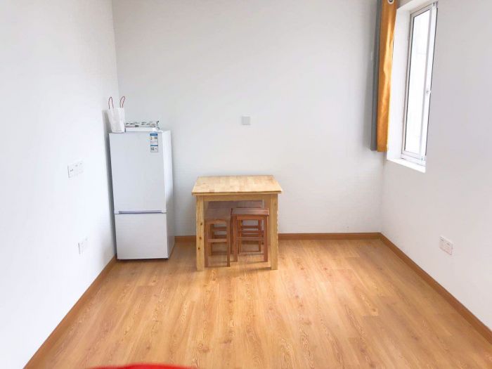 城港新村 1室1厅1卫 49m&sup2;