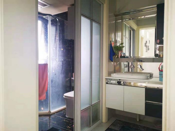华强城 2室2厅1卫 86m&sup2;