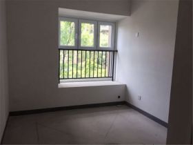 南山国际社区 4室2厅2卫 142m&sup2;