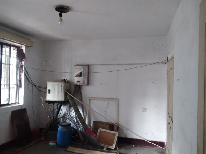 华能大厦 2室1厅1卫 65m&sup2;