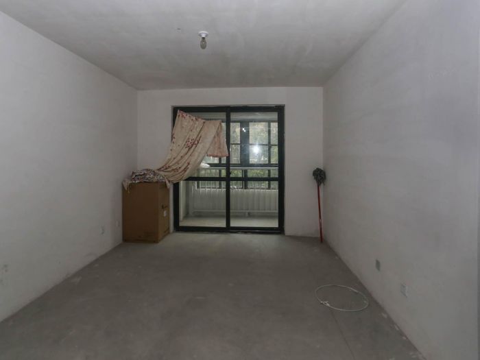 星嘉花园 2室2厅1卫 105m&sup2;