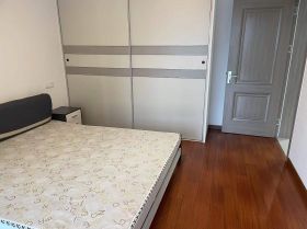红星嘉苑 2室1厅1卫 86m&sup2;