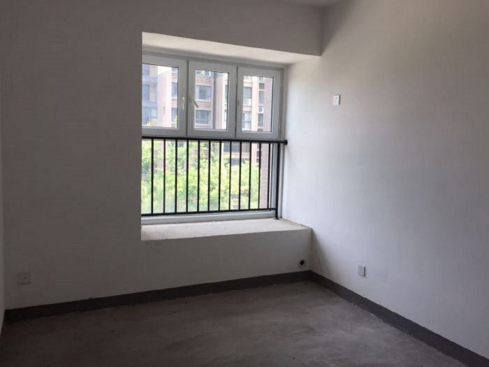 南山国际社区 4室2厅2卫 125m&sup2;