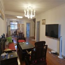 金鑫苑 5室2厅2卫 170m&sup2;