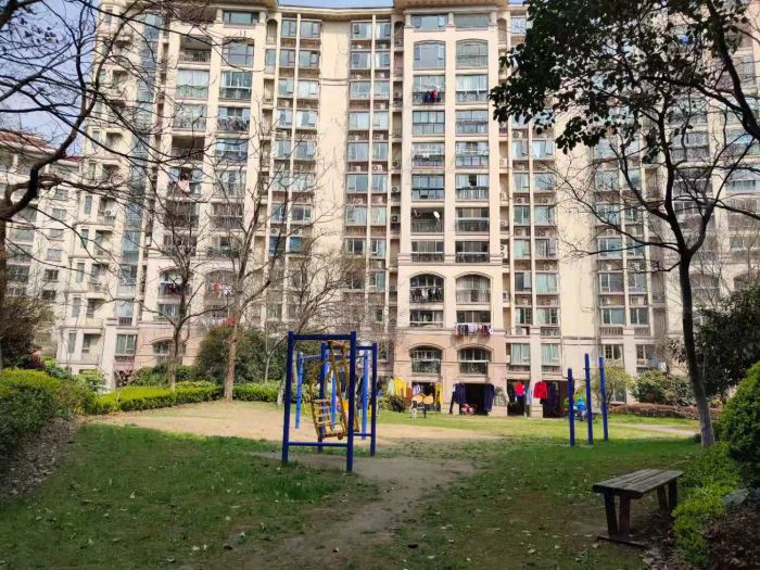 优山美地花园 5室厅卫 208m&sup2;
