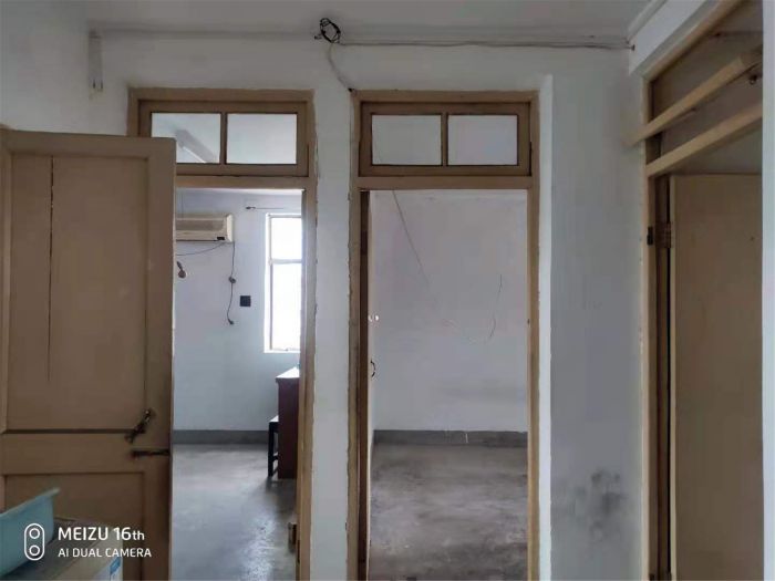 易家桥新村 3室1厅1卫 68m&sup2;