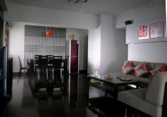 中南大厦 2室1厅1卫 108m&sup2;