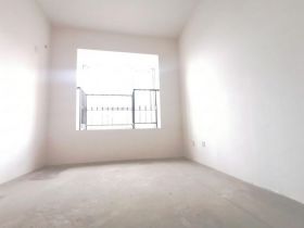 中南世纪花城三期 3室2厅1卫 146.00m&sup2;