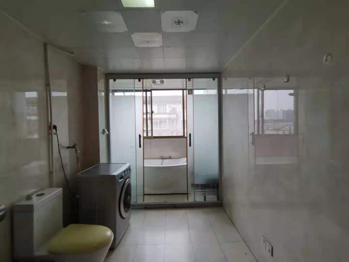 天都花苑 6室2厅2卫 225m&sup2;